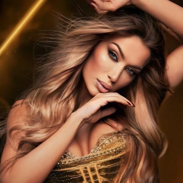 https://www.muzickematrice.com/images/products/big/8926.jpeg